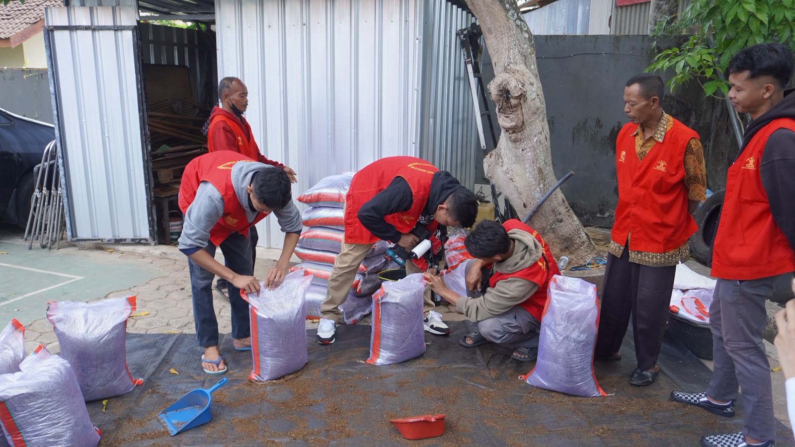 Bapas Wonosari Ajak 10 Klien Belajar Pupuk Organik, Siapkan Masa Depan Mandiri di Tengah Masyarakat